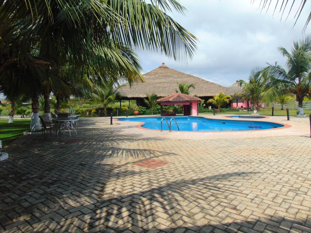 Bojo Beach Resort Botianaw Exterior foto
